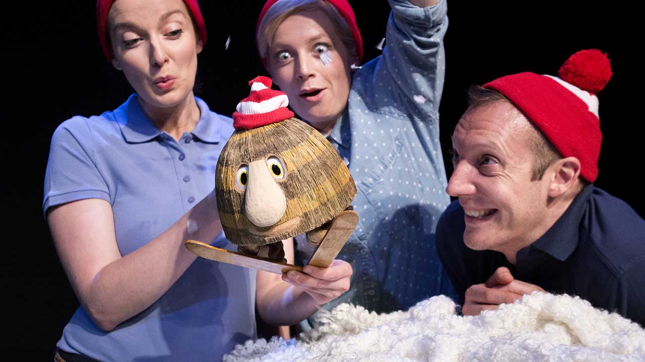 11. Grug & the Rainbow. Photo Shane Reid. L-R Ellen Steele, Jude Henshall, Nathan O'Keefe