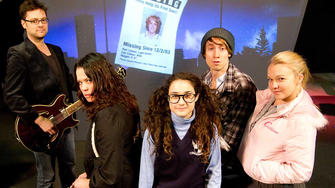 L-R Jethro Woodward, Sarah Brokensha, Danielle Catanzariti, Matthew Crook, Jessica Barnden. Photo Tony Lewis