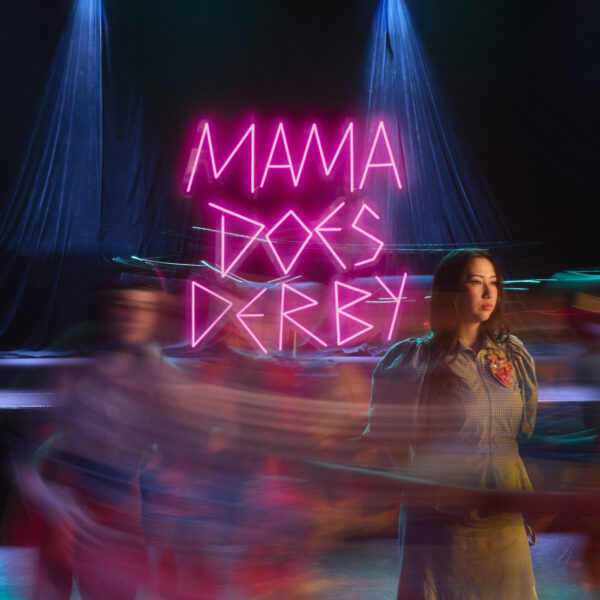 Mama Does Derby